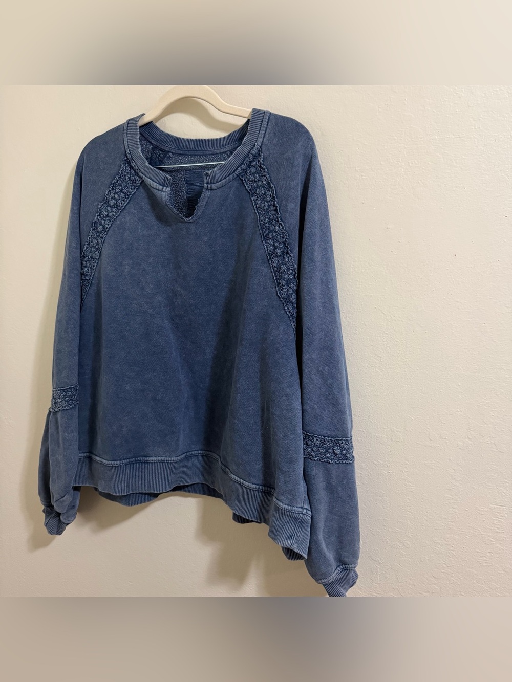 Aerie Hey Crochet Mineral Wash Sweatshirt Large boho Balloon-style sleeves - Picture 4 of 11